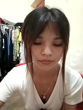 Snapshot of Ocnguyety chatting on October 20, 12:24 am Ocnguyety online show from October 20, 12:24 am