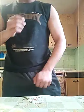 Snapshot of Llovlyboyyyy12 chatting on March 3, 5:58 am Llovlyboyyyy12 online show from March 3, 5:58 am