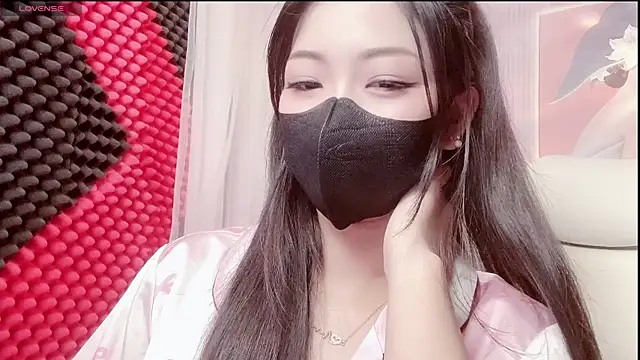 Snapshot of kemybaby chatting on July 19, 1:19 pm kemybaby online show from July 19, 1:19 pm
