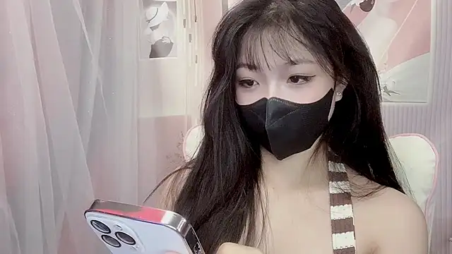 kemybaby online show from March 18, 5:47 pm