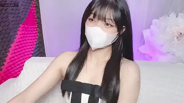 kemybaby online show from November 3, 6:11 pm