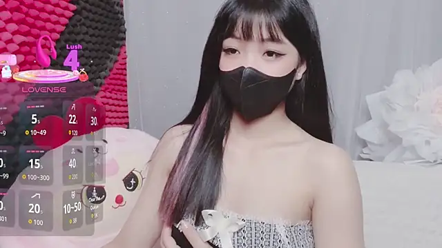 kemybaby online show from December 19, 7:05 pm