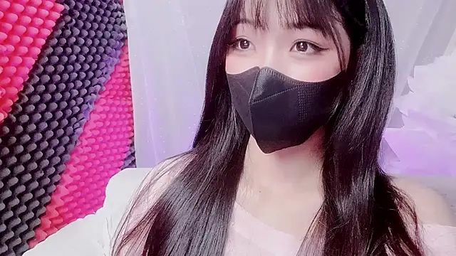 kemybaby online show from March 8, 9:18 pm