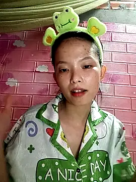 Snapshot of Sammy265 chatting on November 10, 1:16 pm Sammy265 online show from November 10, 1:16 pm