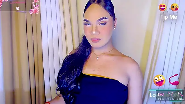 Snapshot of Dream_Mistress chatting on October 15, 7:49 am Dream Mistress online show from October 15, 7:49 am