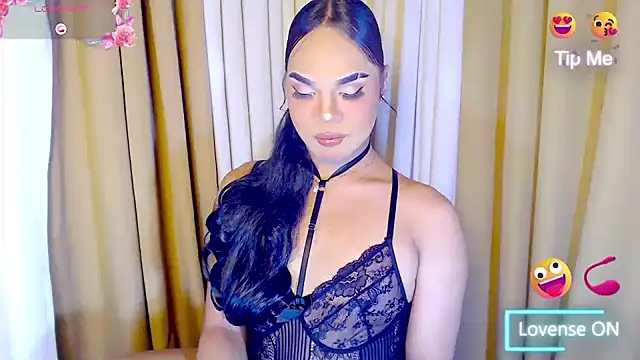 Snapshot of Dream_Mistress chatting on October 14, 7:20 am Dream Mistress online show from October 14, 7:20 am