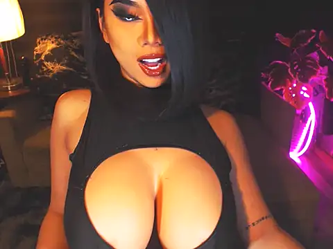 KarlaFrost online show from April 7, 3:52 am