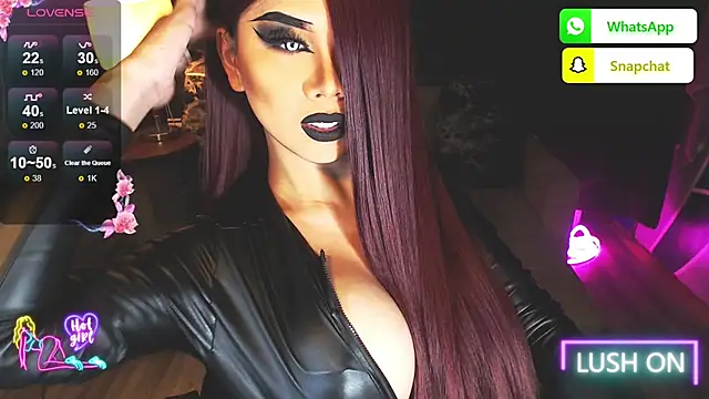 KarlaFrost online show from June 6, 5:07 pm