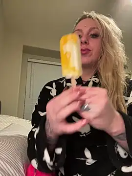 bimbopixxxie online show from December 21, 6:37 am