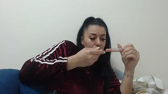 Maryem637048 online show from February 6, 2:24 pm