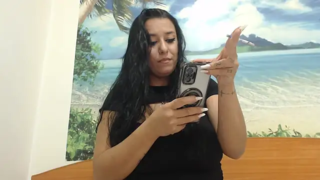 Maryem637048 online show from October 2, 11:24 am