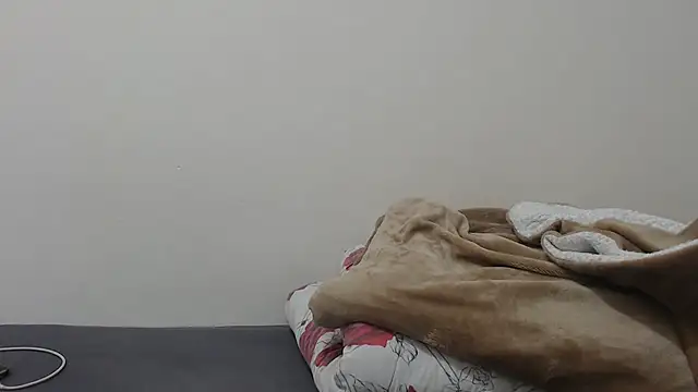 Maryem637048 online show from March 10, 3:16 pm