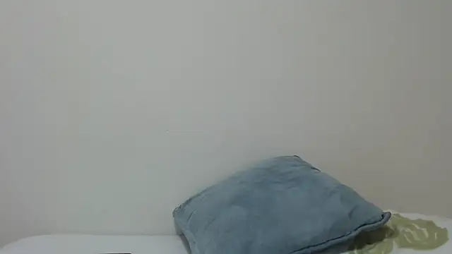 Maryem637048 online show from February 5, 1:51 pm