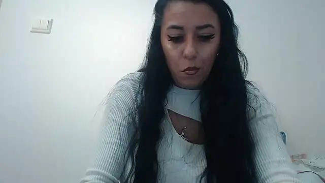 Maryem637048 online show from January 10, 1:39 pm