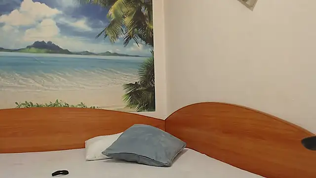 Maryem637048 online show from October 30, 12:25 pm