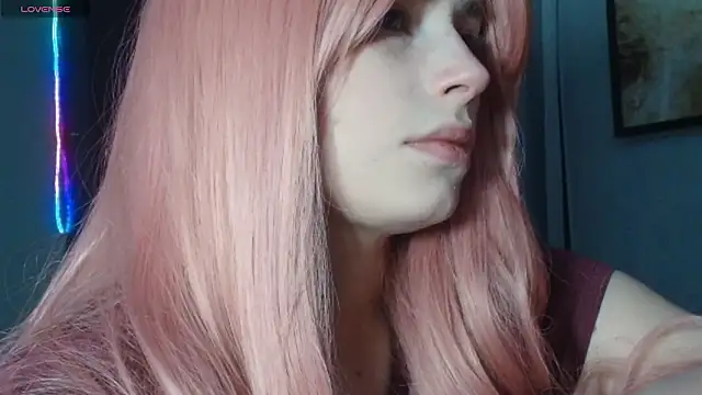 Snapshot of PieraMarch chatting on January 18, 8:12 pm PieraMarch online show from January 18, 8:12 pm