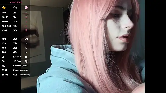 PieraMarch online show from March 14, 8:48 pm