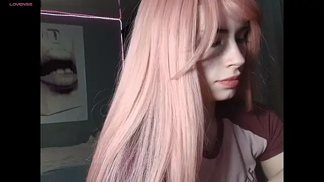 PieraMarch online show from April 17, 7:49 pm