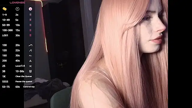 PieraMarch online show from March 4, 7:21 pm