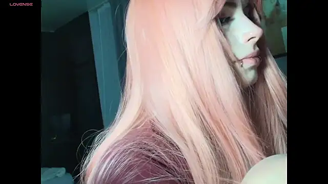 PieraMarch online show from March 11, 8:47 pm