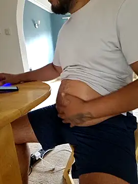 bellylova online show from September 22, 1:17 pm