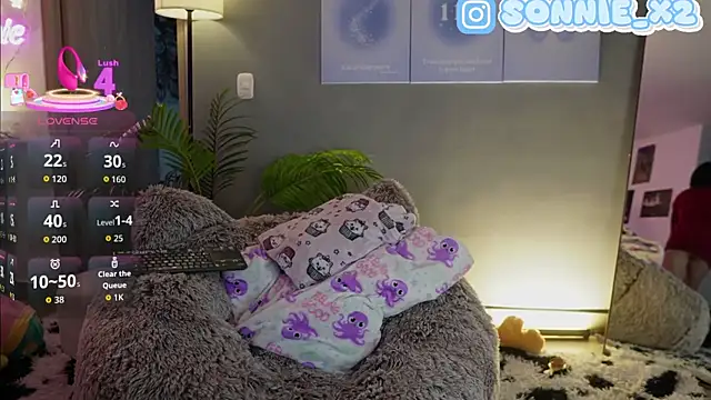 Sonnie mami online show from September 9, 1:31 pm