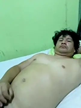 3-11A online show from December 4, 5:06 am