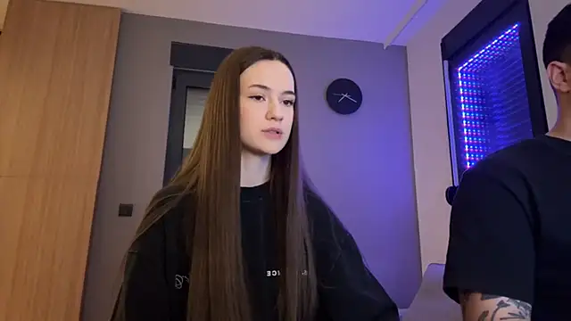 Snapshot of TenDouble chatting on November 29, 1:17 am TenDouble online show from November 29, 1:17 am