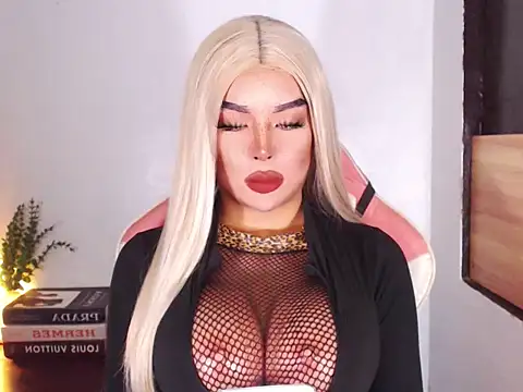 NataliaFernandezz online show from March 12, 5:17 pm
