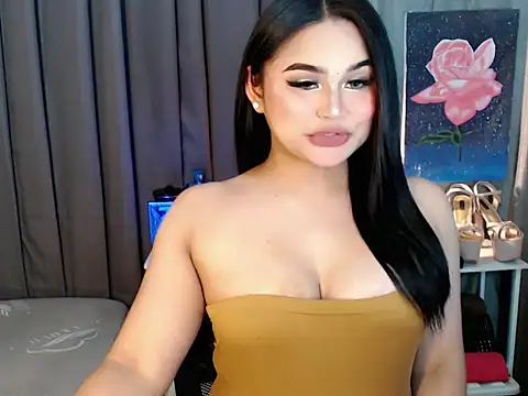 Snapshot of Candice_cummer chatting on June 18, 6:24 pm Candice cummer online show from June 18, 6:24 pm