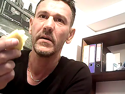 mastercharisma35 online show from March 2, 10:17 pm