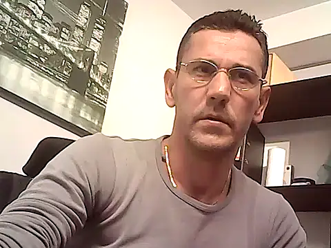 mastercharisma35 online show from December 22, 3:01 pm