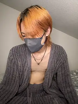 Snapshot of gaku_kata chatting on October 12, 2:07 pm gaku kata online show from October 12, 2:07 pm
