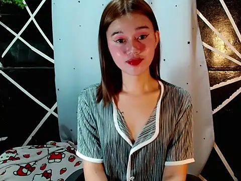 Snapshot of urgirl_mikah chatting on September 26, 9:21 pm urgirl mikah online show from September 26, 9:21 pm