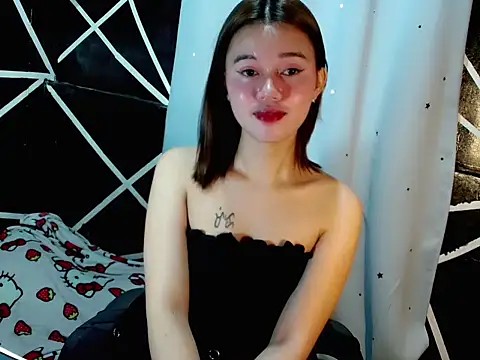 Snapshot of urgirl_mikah chatting on September 18, 11:52 pm urgirl mikah online show from September 18, 11:52 pm