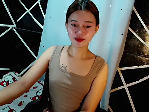 Snapshot of urgirl_mikah chatting on September 15, 5:41 am urgirl mikah online show from September 15, 5:41 am