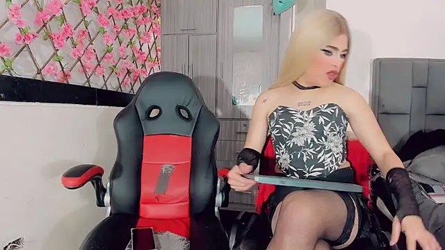 thiara veky online show from December 18, 7:18 pm