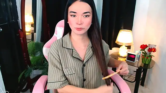 FantasyDorothy online show from May 23, 8:02 am