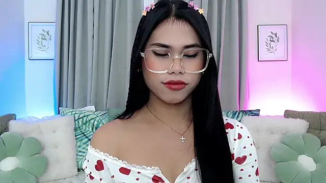 PrettyBlythes TS online show from September 21, 11:26 am