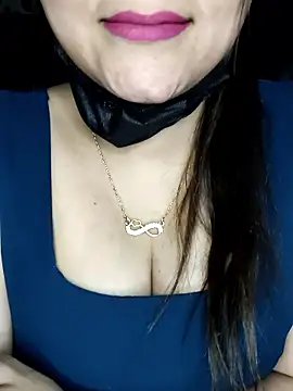 Horny Shalu online show from January 11, 6:15 pm