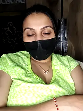 Horny Shalu online show from April 11, 7:50 pm