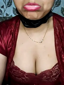 Horny Shalu online show from April 17, 6:33 pm