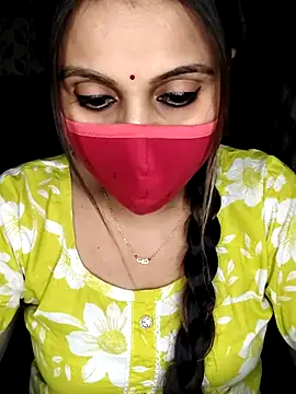 Snapshot of Horny_Shalu chatting on September 23, 5:42 pm Horny Shalu online show from September 23, 5:42 pm
