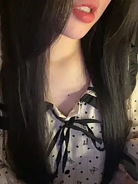 Nancy68 online show from April 12, 3:32 am