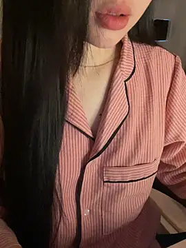 Nancy68 online show from April 17, 5:10 am