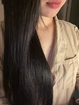 Nancy68 online show from April 4, 5:08 pm