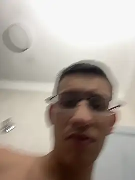 Snapshot of safadezanunes2 chatting on October 21, 6:29 pm safadezanunes2 online show from October 21, 6:29 pm