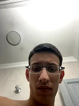 Snapshot of safadezanunes2 chatting on October 8, 9:37 pm safadezanunes2 online show from October 8, 9:37 pm