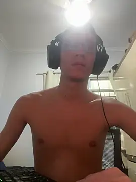 Snapshot of safadezanunes2 chatting on March 15, 11:34 pm safadezanunes2 online show from March 15, 11:34 pm