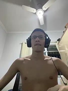 Snapshot of safadezanunes2 chatting on March 17, 1:19 am safadezanunes2 online show from March 17, 1:19 am